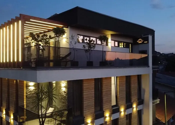 Square Luxury Apartments