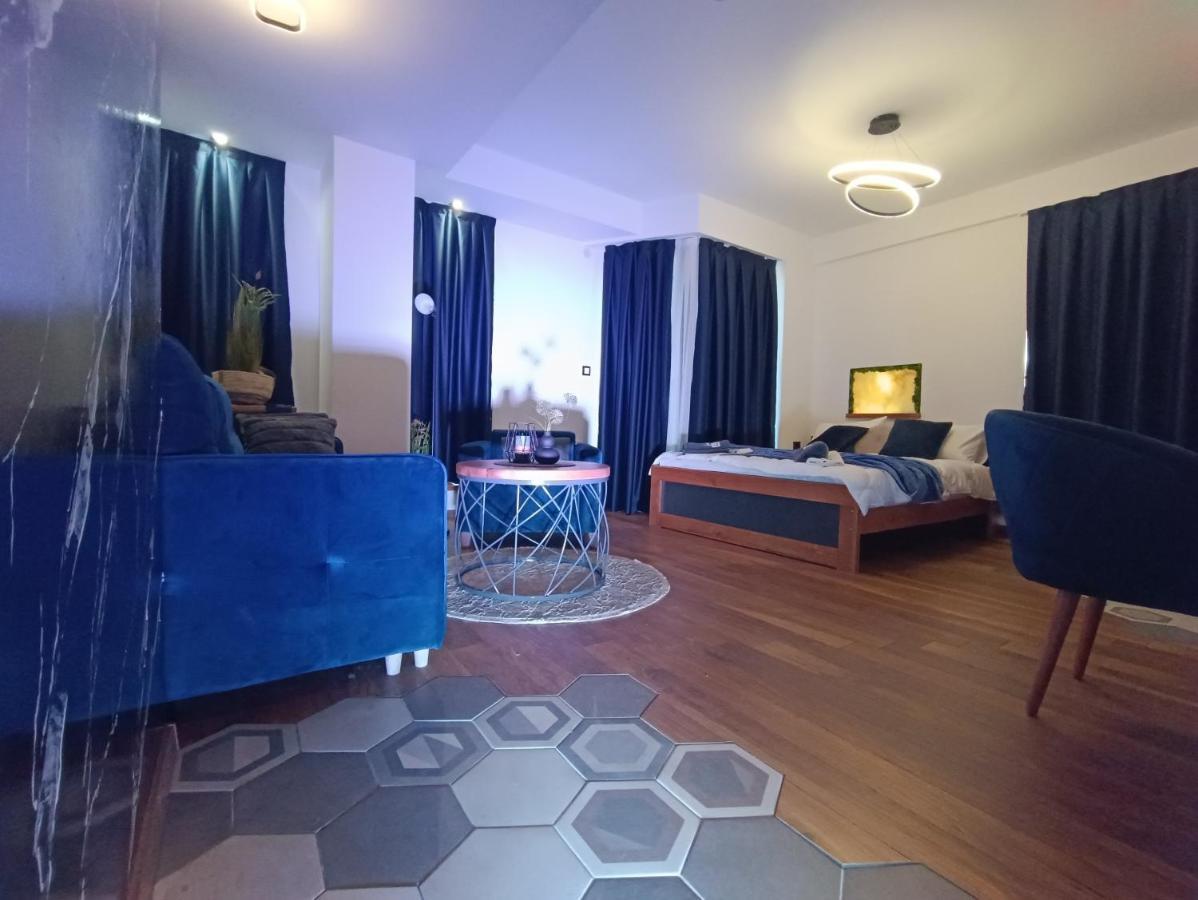 Square Luxury * Berowo