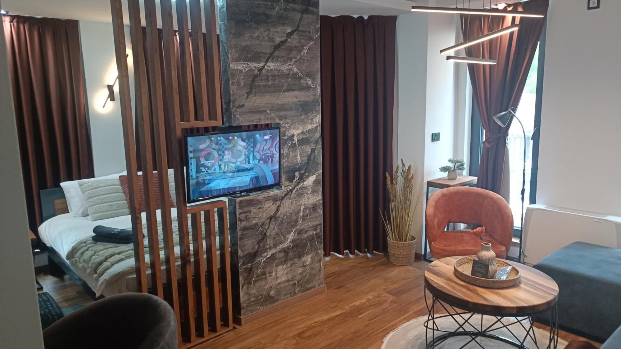 Square Luxury * Berowo